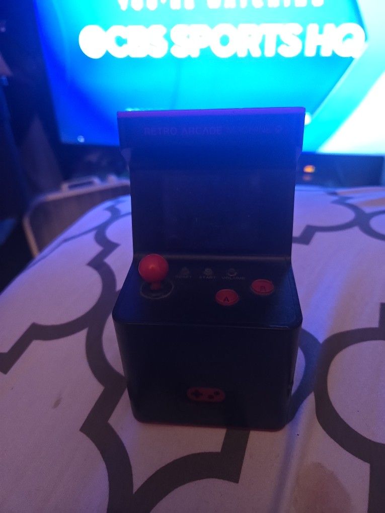 Retro Arcade Machine