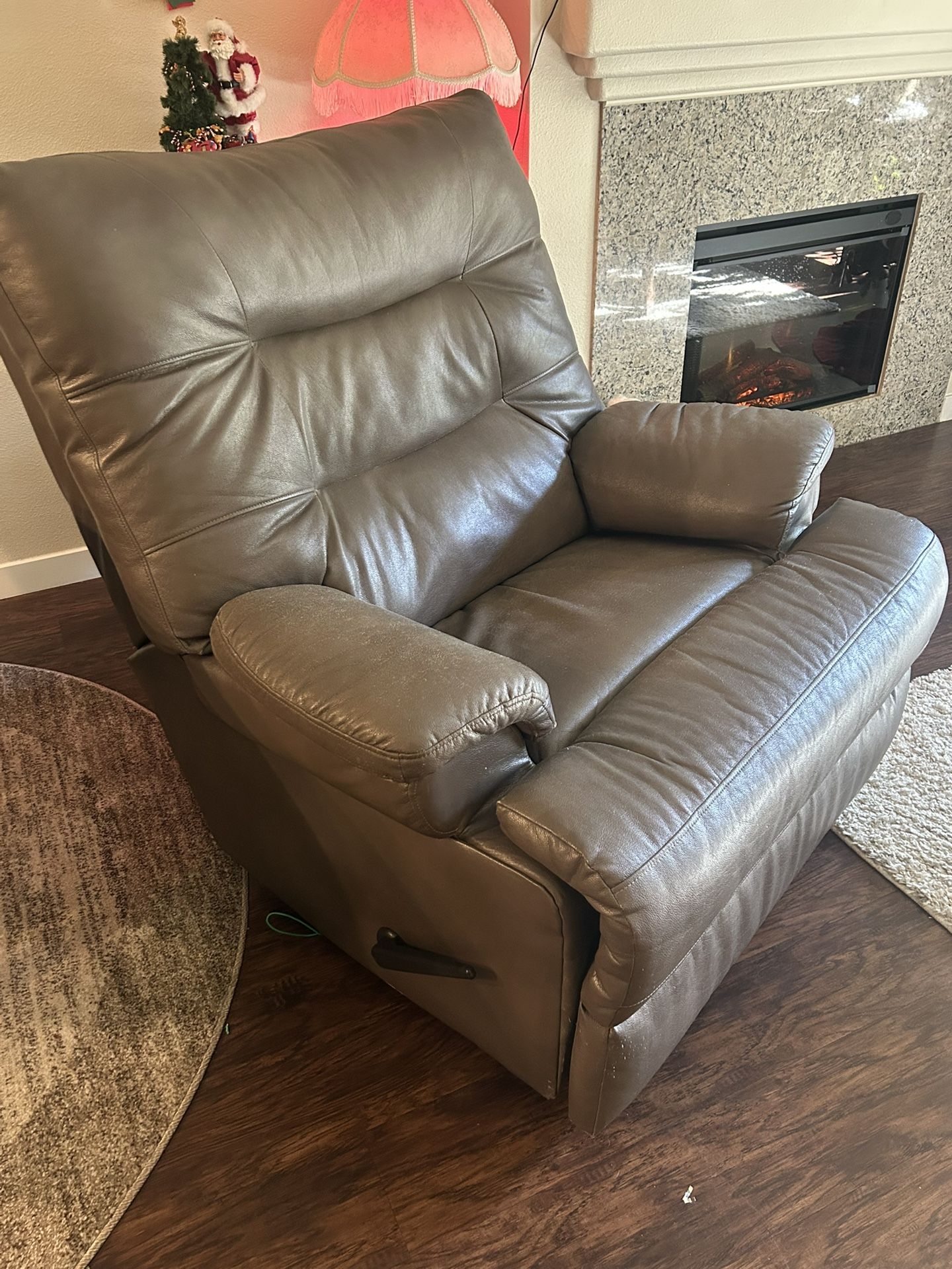 Rocker recliner 