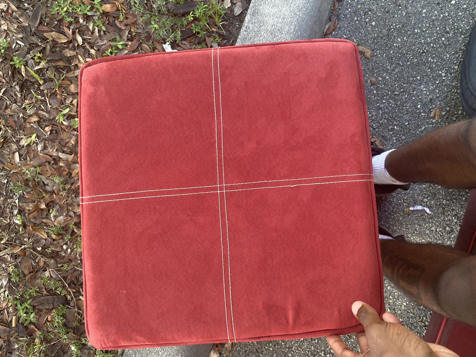 SUEDE OTTOMAN