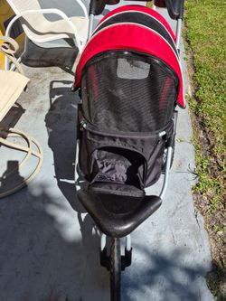 PET STROLLER