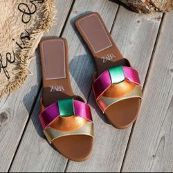 Sandal