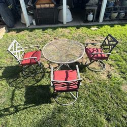 Metal patio set