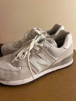 New balance women’s size 8