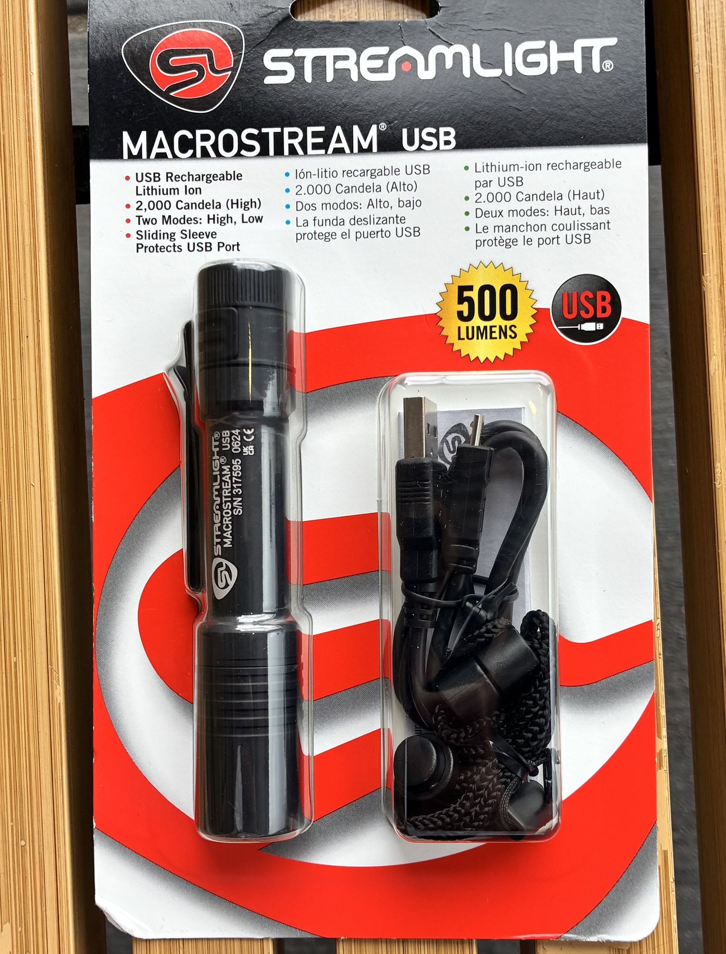 BRAND NEW STREAMLIGHT MacroStream Flashlight