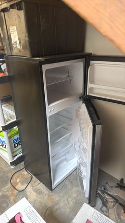 Small Refrigerator