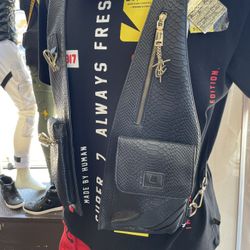 Totte&carry Black Leather Vest