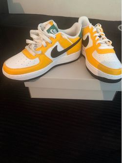 Nike Air Force’s shoes