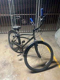 Schwinn beach cruiser
