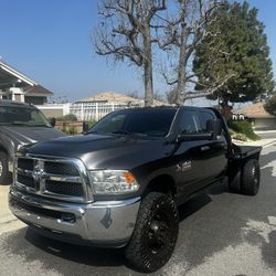 2016 Ram 3500 4WD 4x4