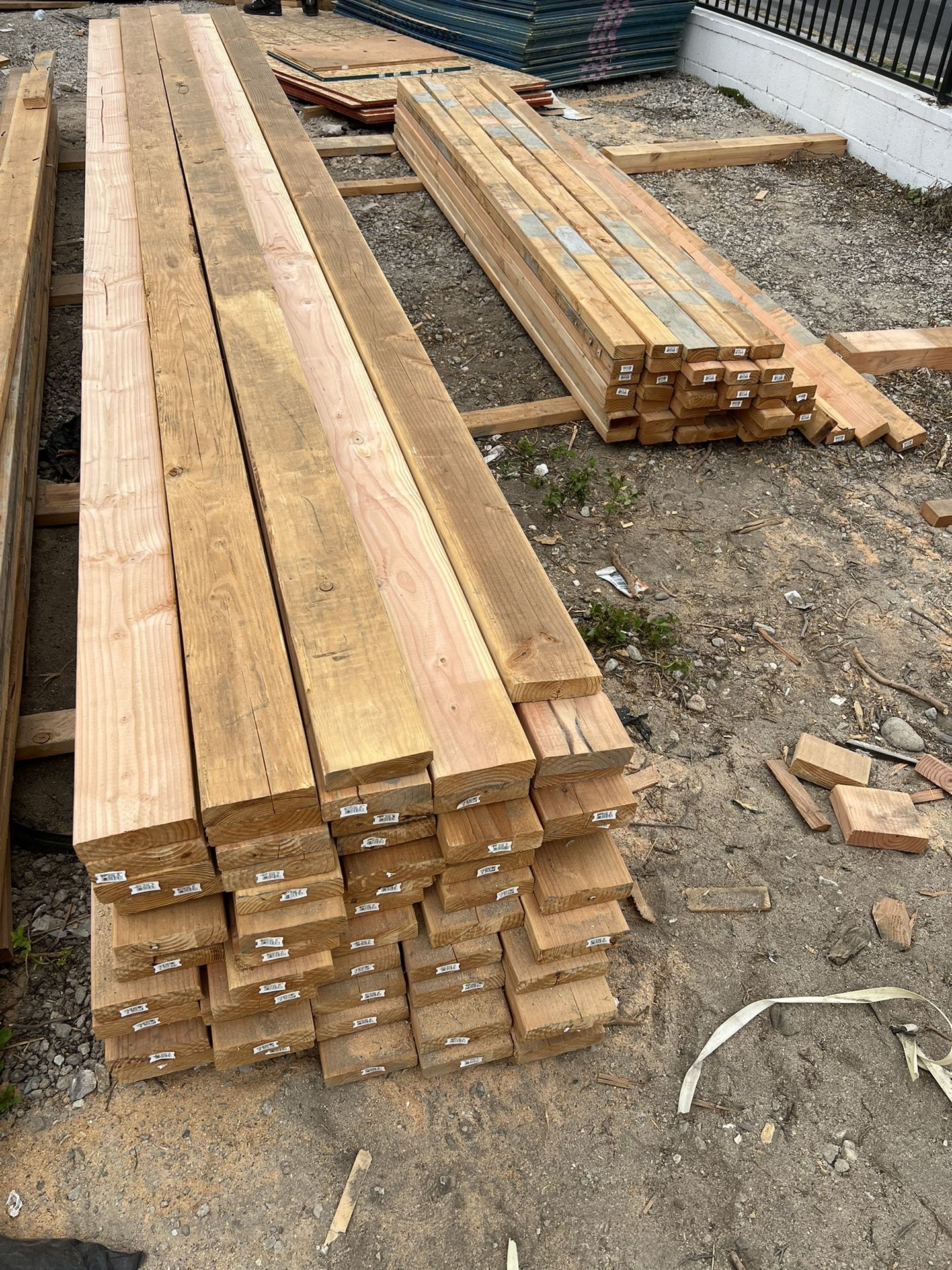 Wood Lumber  2x6x16 Ft