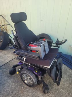 electric wheelchair