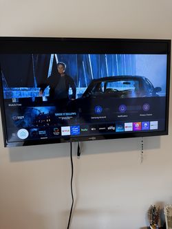 Samsung 40 inch Smart  TV  +Mount