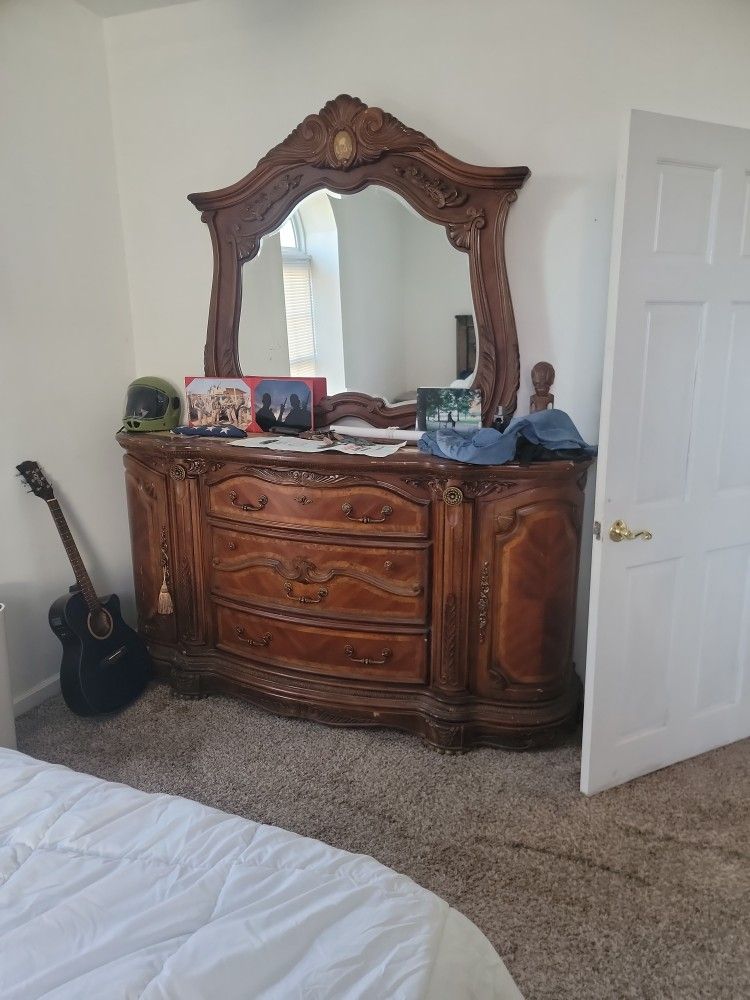 Large Dresser With Mirror