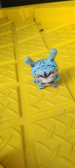 Kidrobot Dunny Mini Vinyl Figure