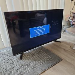 Used Working Insignia 40-inch TV No Remote