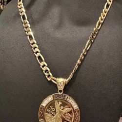 Necklace And Pendant.      $130.  Gold Plated. 