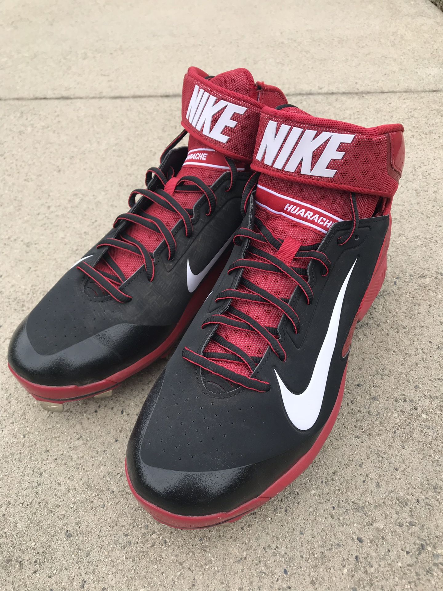 Nike Baseball shoes 10