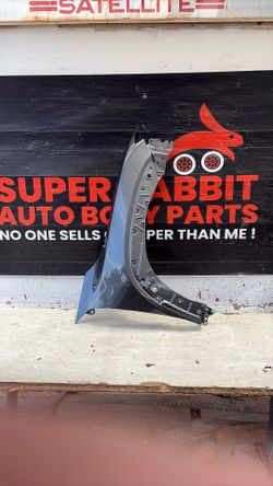 2023 CX50 Fender Passenger OEM 2026