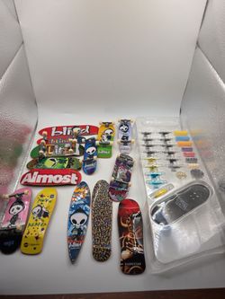 Tech Deck Lot of 14 Skateboards and Accessories