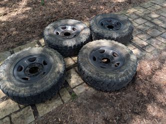 Chevy wheels with tires