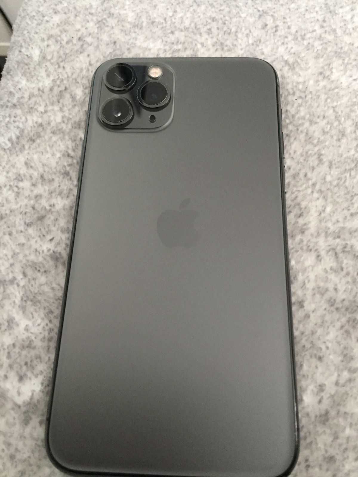 iPhone 11 Pro Unlocked
