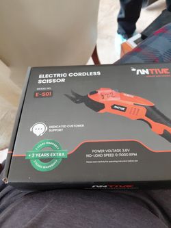 Brand New Electric Scissors