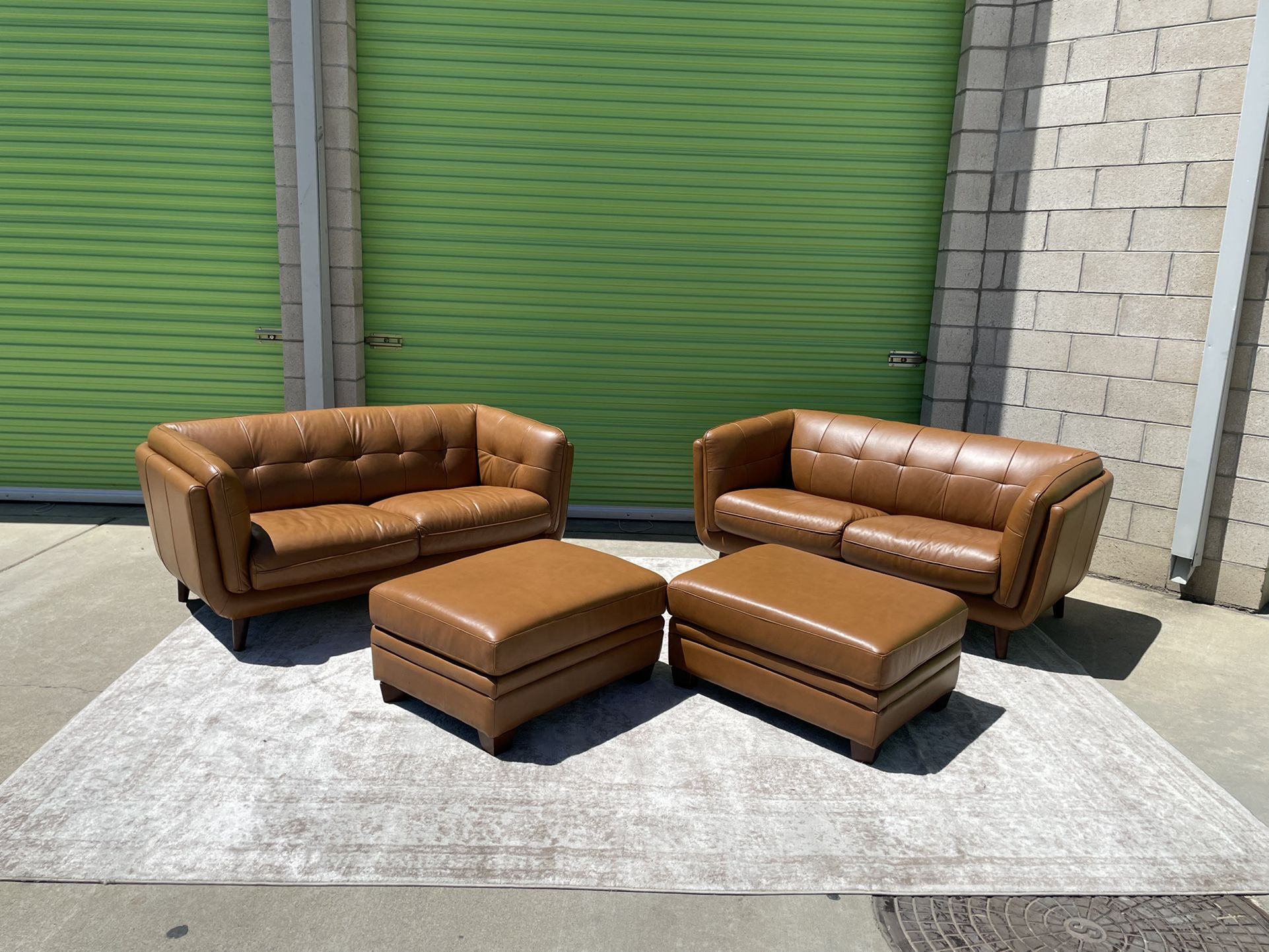 *Free Delivery* Leather Couch Sofa Loveseat Ottoman Set