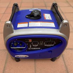 🔻 Yamaha EF2400iSHC Gas Inverter - Used Twice