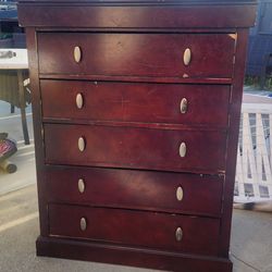 5 drawer Cherry color dresser 3ft wide 46 in tall