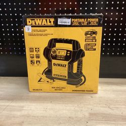 DEWALT 1400 Peak Amp Portable Car Jump Starter with Digital