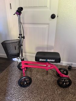Knee scooter