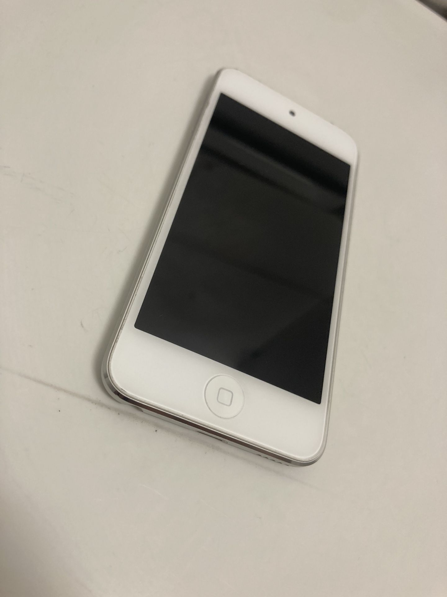 Apple ipod Touch 5th Gen