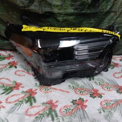 2025-26 Toyota 4runner Right Headlight 