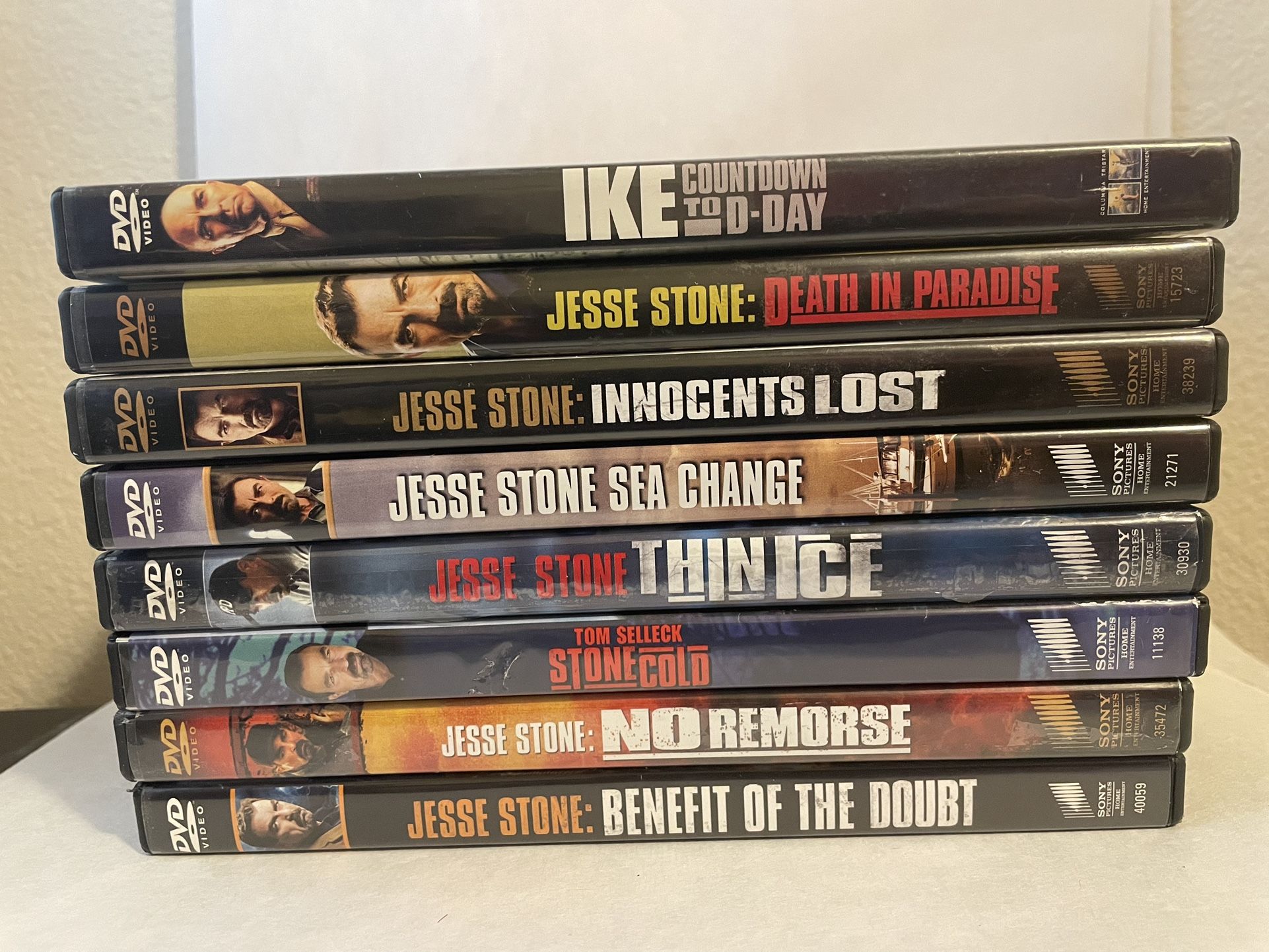 Tom Selleck DVDBundle