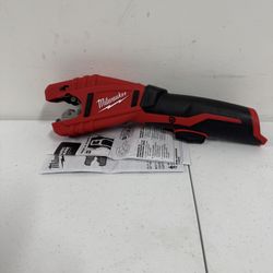 Milwaukee M12 12V Lithium-Ion Cordless Copper Tubing Cutter (Tool-Only)
