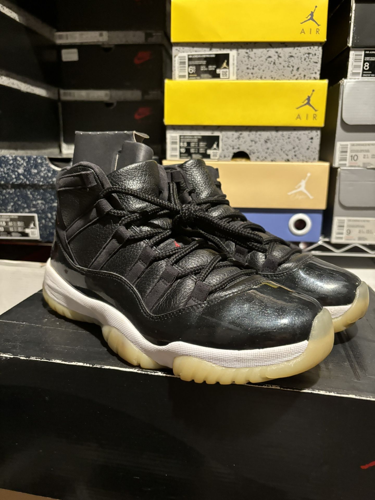 Jordan 11 Black High Size 9