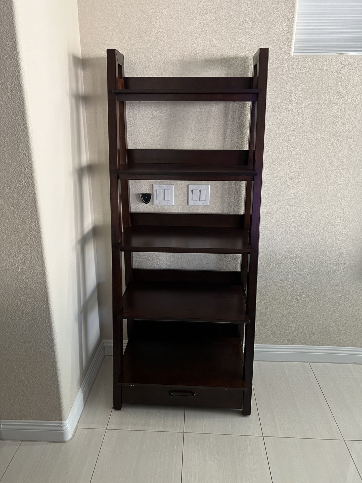 Wood Ladder Shelf