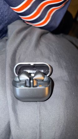 Galaxy Buds 3 Pro LIKE NEW