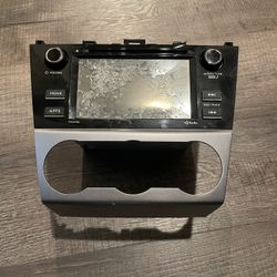 Subaru CM644UL Radio 
