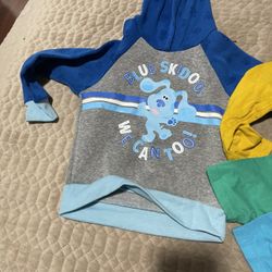 Ropa De Toodler Y Coche 