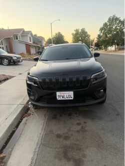 2022 Jeep Cherokee
