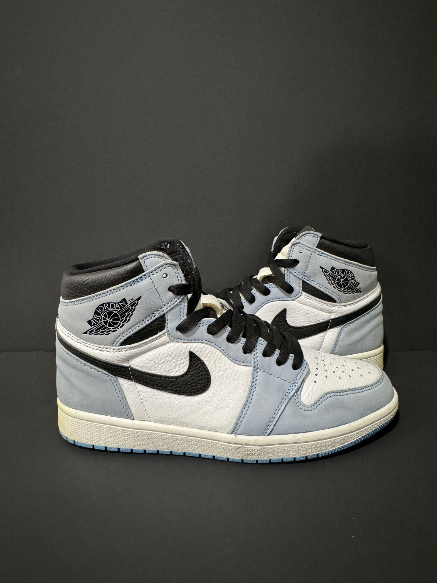 Nike Air Jordan 1 High ‘University Blue’ - Size 9