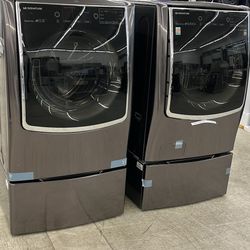 LG Signature Mega Capacity Front Load Washer And Dryer 