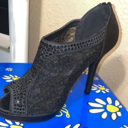 Black Lace Heels 