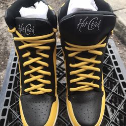 Hot Chick High Hells