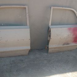 64,63 rear doors for a four door wagon. Rust free with the regulator glass, hengace and no dents.