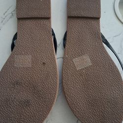 Women sandal