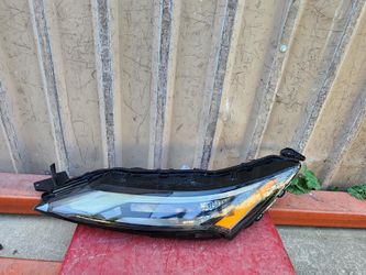 2021-2023 Nissan Rogue Left side Headlight Used Oem