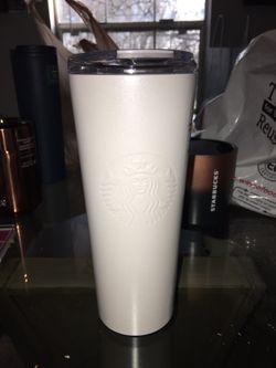 Strbucks Cups 