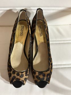 Michael Kors Calf Hair Cheetha Print Peek -a-boo Toe High Heels Size 9 EC